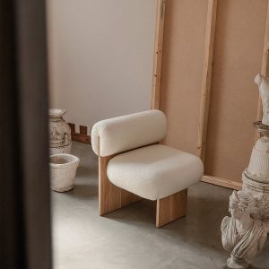 UNA CHAIR