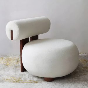 OSWIN ARMCHAIR