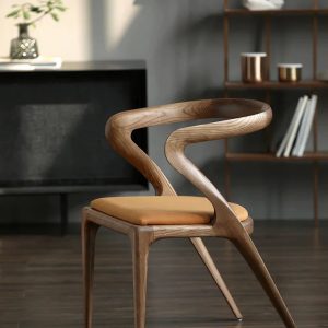 MELIK CHAIR